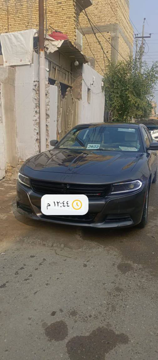 السلام عليكم 
جارجر 22 اصل 
ذي قار باسمي على وضع الشركه 
ماشيه 47
بيها قطعتين فقط باب السائق والي خلفه 
للتواصل ع الواتساب ***********
