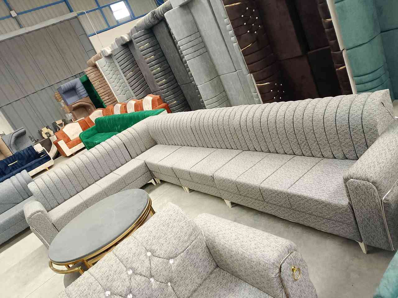 اجمل الموديلات والاوان وبأنسب الاسعار العنوان صويره شارع العام قرب محطة رضا الصالح القرب من مطعم هنداس السايد الرايح البغداد للتواصل ***********/مجمع الشمال/واهلا وسهلا بكم
