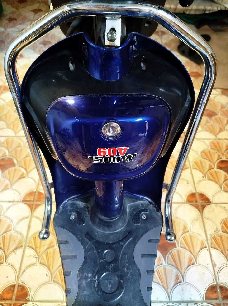 سلام عليكم شباب هاي شحن للبيع مكفوله نضافه فول كلشي شغال رايدهه 400 وبيهه مجال لطيبين لرقام تواصل ***********
***********
