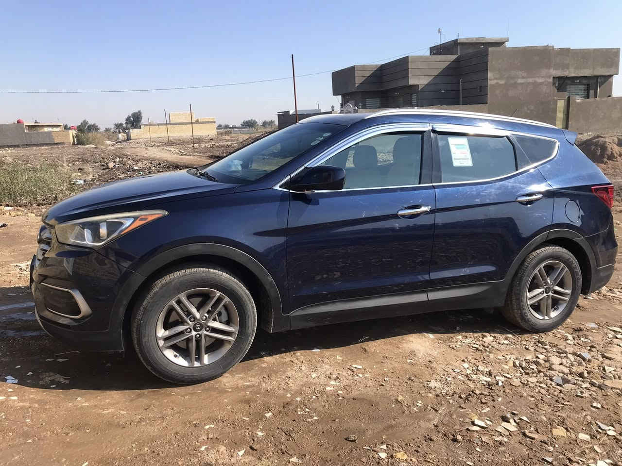 السلام عليكم 
سنتافي امريكي  2018  للبيع 155  حادث كلين دعاميات فقط وموجودة الصور  والسونار للاستفسار 4 سلندر
***********
