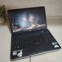 لابتوب • نضيفة • شحن ساعة ونص