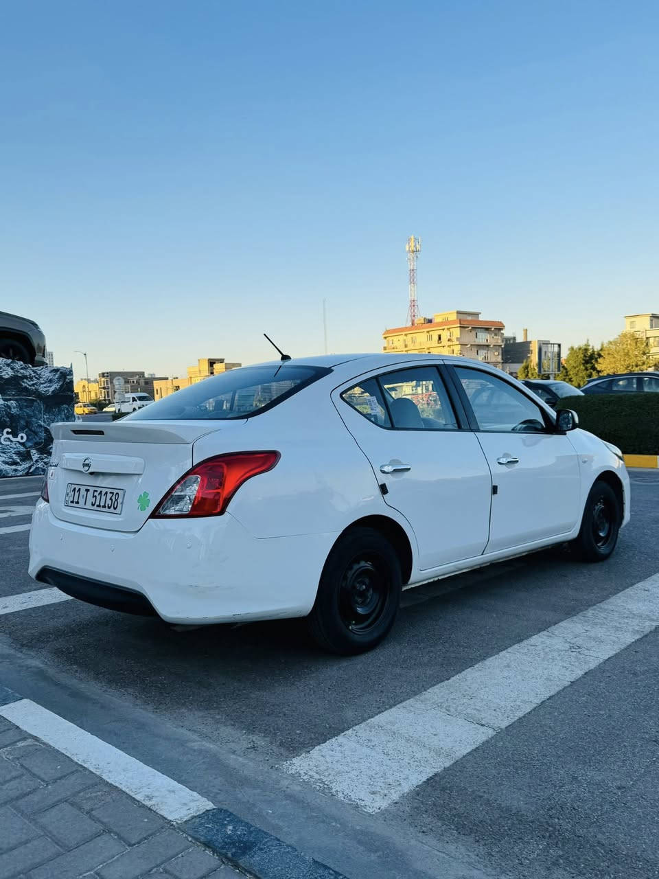 للبيع نيسان سني هندي
مديل 2020 سيارة نضيفه و جاهزة ماشية 132km 
مدوشمه عام دبل سويج كامرة و شاشة و حساسات حدادية مكينة و كير مكفول بيها فقط ربع من باب الصدر بي صبغ الباقي كله كفاله من الصبغ مثل مواضح بل سونار  
رقم بغداد دولي بأسمي سنويه للـ2030 هزة جديد
السعر 110 وبيها مجال 
عنوان السيارة سيدية 
للتواصل 
‏***********
‏‭***********
