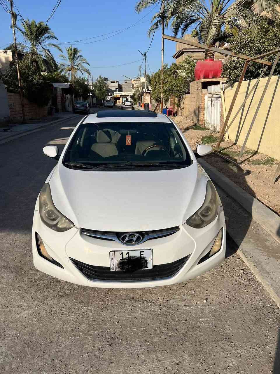 للبيع هيونداي النترا موديل 2015 خليجي مكفوله عده قبغ الجنطه مصبوغ بدون دواخل سونار مرفق بالمنشور لتكلي شبيه رجاءً رقم بغداد الدولي الجديد بسمي محرك 2000 دوش فول عده البصمه كير محرك صدر تبريد كله مكفول ماشيه ١٤٠ كيلو السعر 112$ وبيهه مجال بسيط للاتصال ***********
