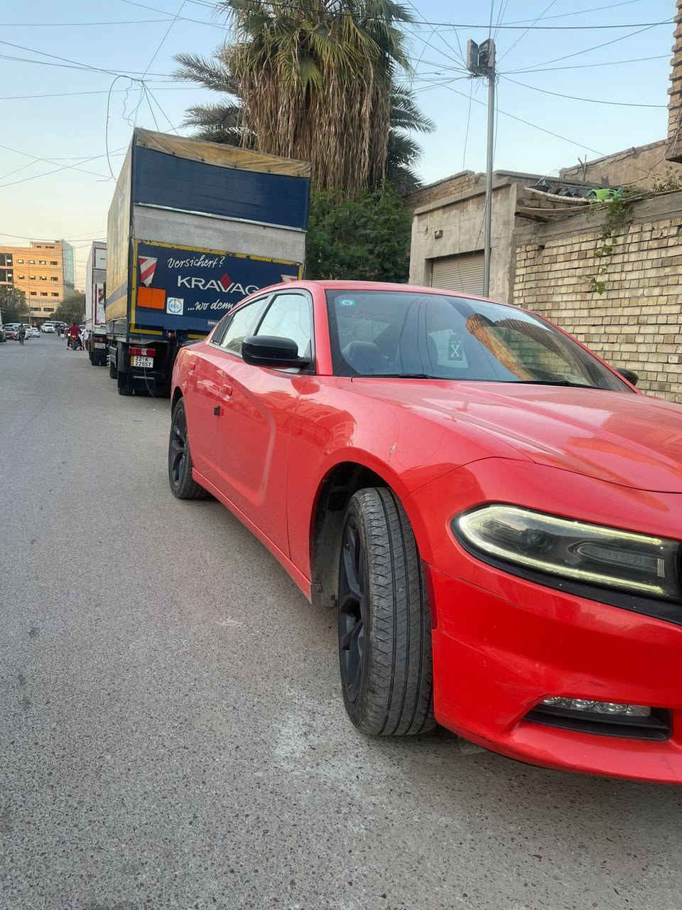 السلام عليكم..
للبيع فقط بيع سريع جارجر 19 لون برتقالي مميز ورقم مميز بغداد ماشيه 68 حادثه موضح كدامك تخم تاير جديد سياره ماناقصه اي شي جديده مكاني بغداد الدوره السياره ب اسمي تحويل مباشر سعرهه 215 وهذا رقمي ***********
