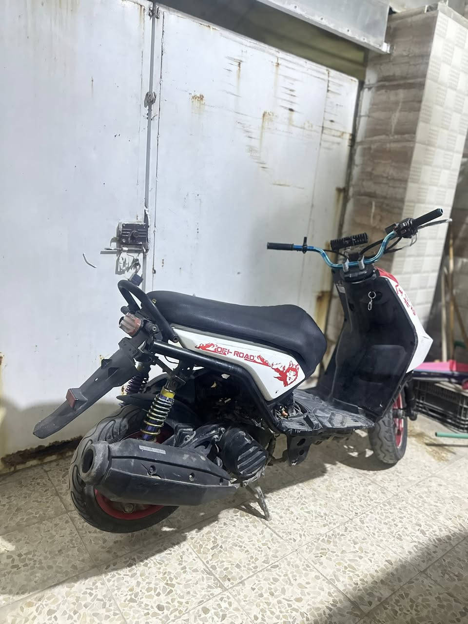 دراجه سكنز جبلي مكفول كفاله عامه المكينه ما مفتوحه والسعر خاص! ورقم صاحب دراجه ***********
