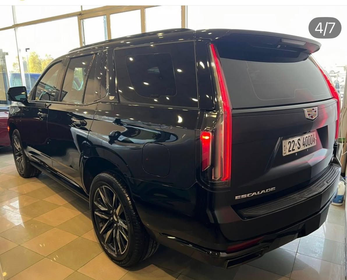 كاديلاك
رقم اربيل 
موديل 2023
ماشي 116000
كلين تايتل 
سماعه32
فول موصفات 
وكاله منصوري 
مفتوح محرك بوكاله منصوري 
السعر750$

***********
