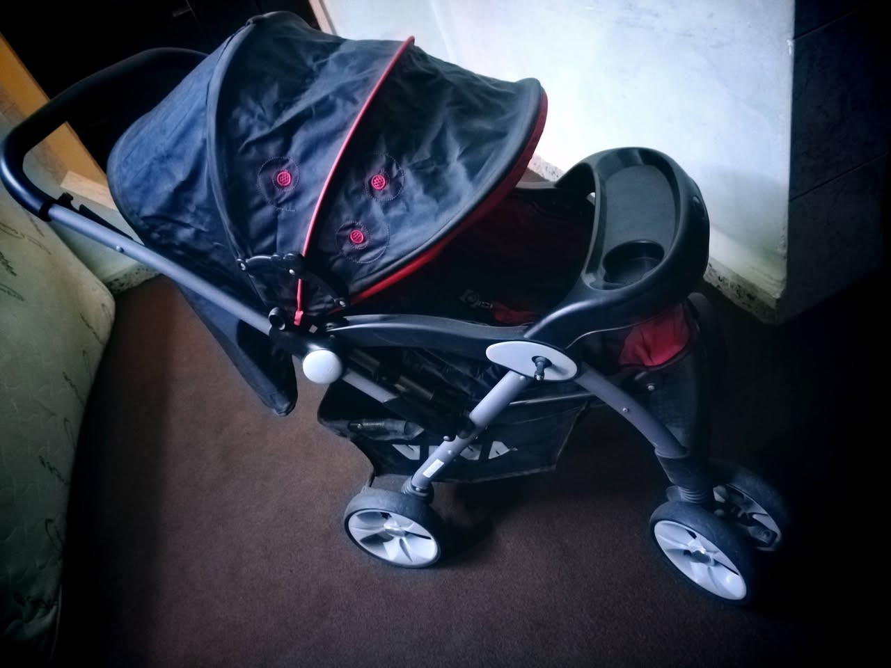 أغراض للبيع اسعار مناسبة للاستفسار الاتصال على الرقم (***********) او يراسل عل خاص
