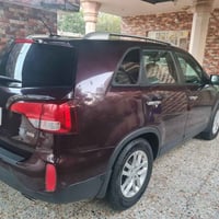 للبيع سورنتو ٢٠١٥ مكينه ٦سلندر امريكي رقم بغداد نكليزي بسمي السياره من...