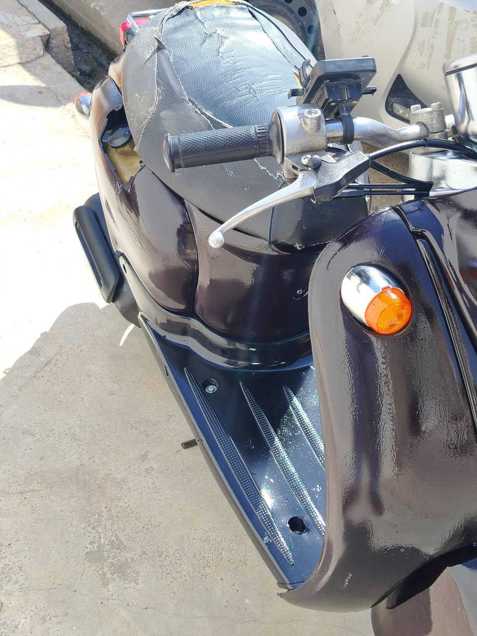 سلام عليكم دراجه عبد الحليم كله شغله اي نقص مابيه سعر 400 الف /***********9
