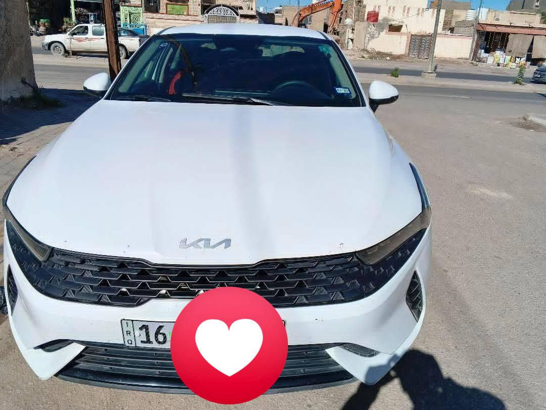 السلام عليكم عندي هاي السياره k5
رقم  معوقين ديوانيه والمعوق بلديوانيه  بيها ضربه جوملغ جهه العبري
وهذا رقم راعيها ***********
