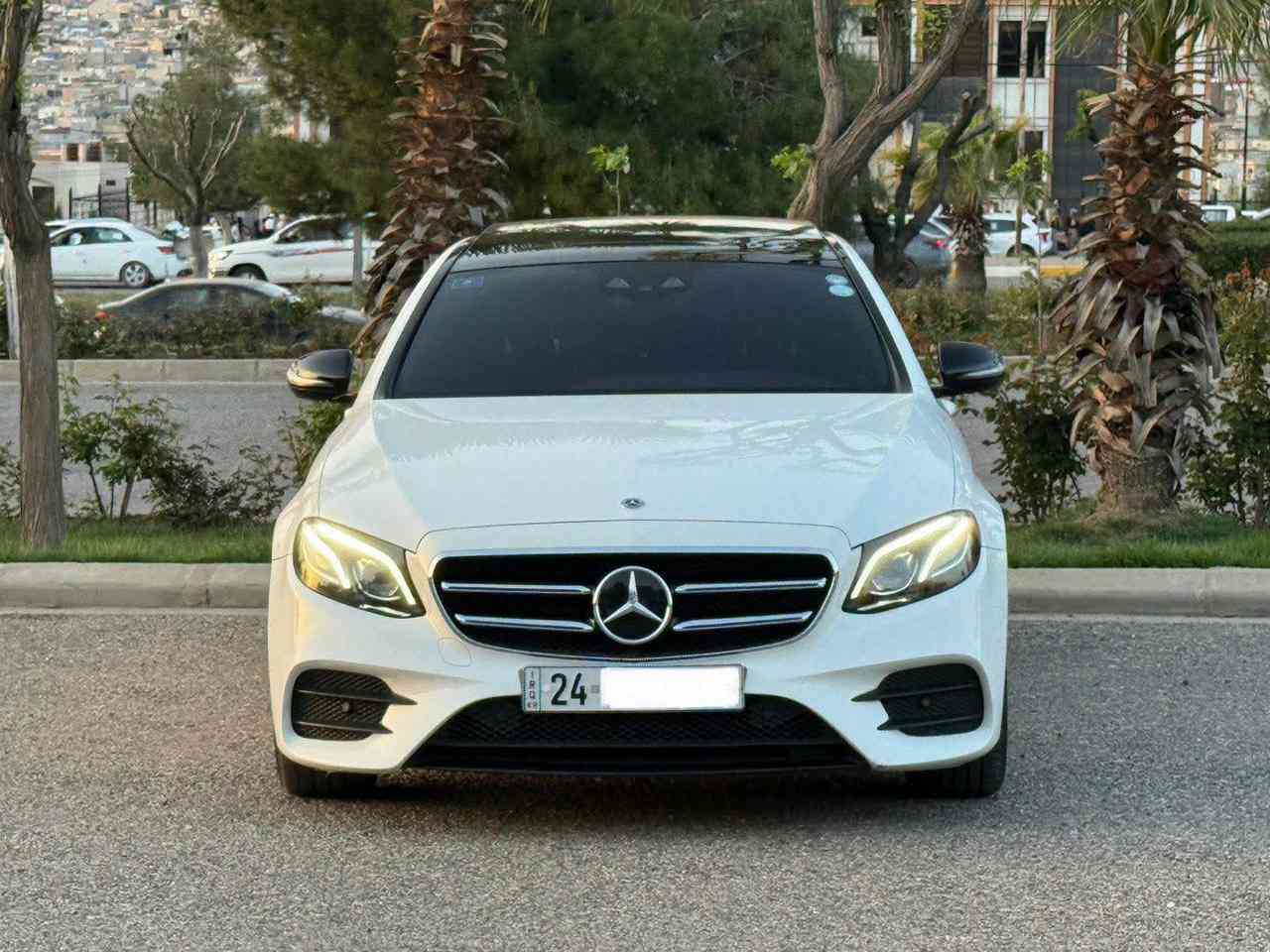 مرسيدس 2018
E300
السيارة مكفولة
١/١
رقم شمالي 
مراوس بلاندكروز 20-21-22-23-24

‭٠٧٧٣ ٥٩٧ ٠٤٨٤‬
