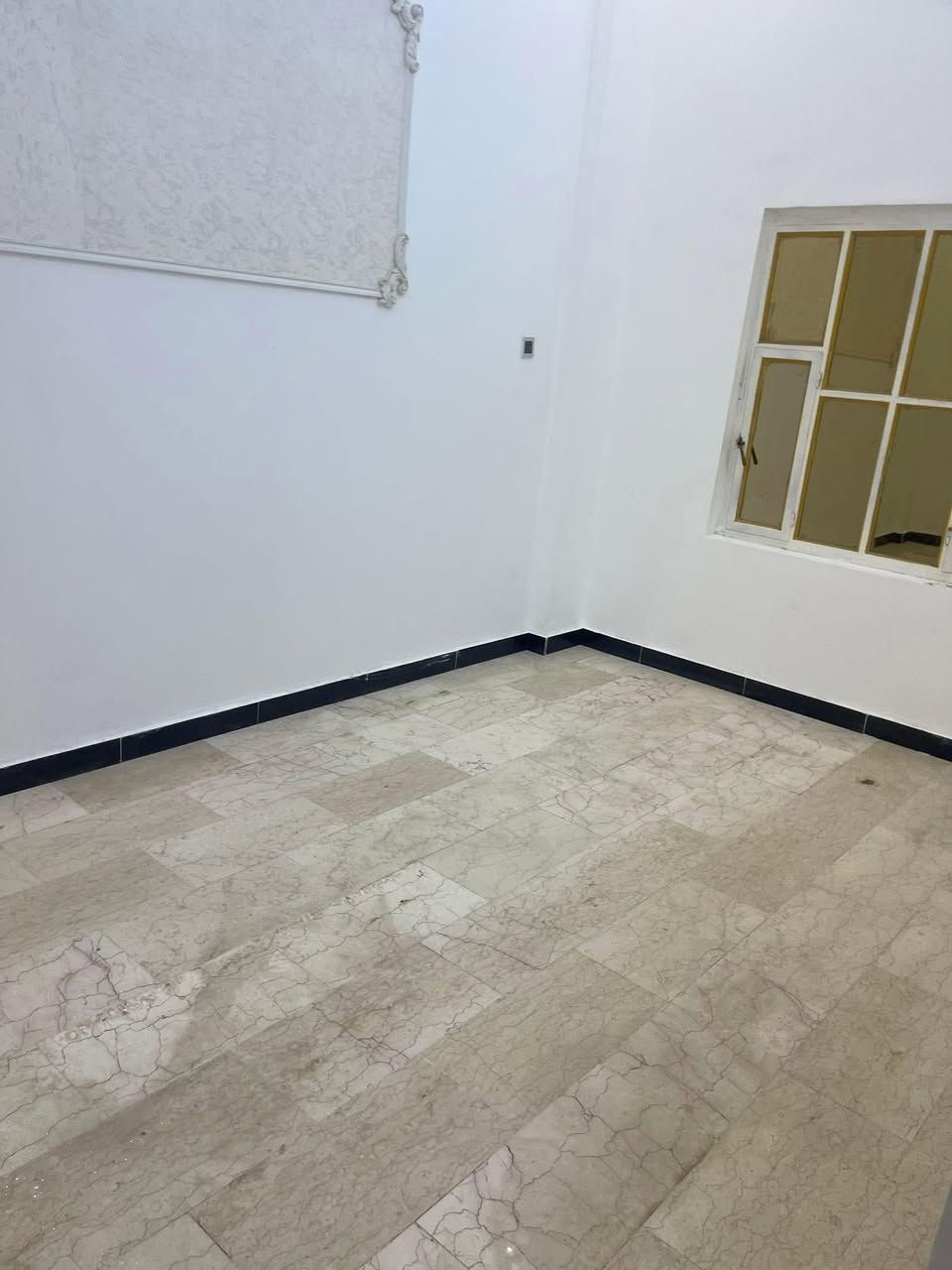 طابق ثاني للإيجار بناية حديثة الجنينة على الشارع العام يصلح للجميع الانشطة


**إذا كنت صاحب هذا الإعلان وتريد حذفه لأي سبب، رجاءا أرسل رسالة إلى الدعم الفني**