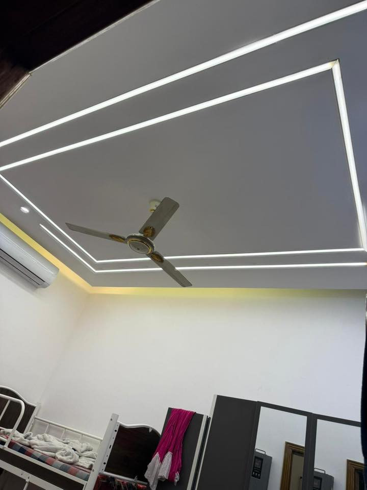 ١٠٠م مربع طابق واحد شغل فول ورباط الجمعيات الأولى حجي حسن الثانيه الاربع سايدات بلفرع مال اسواق الحجي 
سعره ٨٥ وبي مجال كلش قليل 
زراعي قرار ٢٥ للاستفسار الاتصال على الرقم ***********
