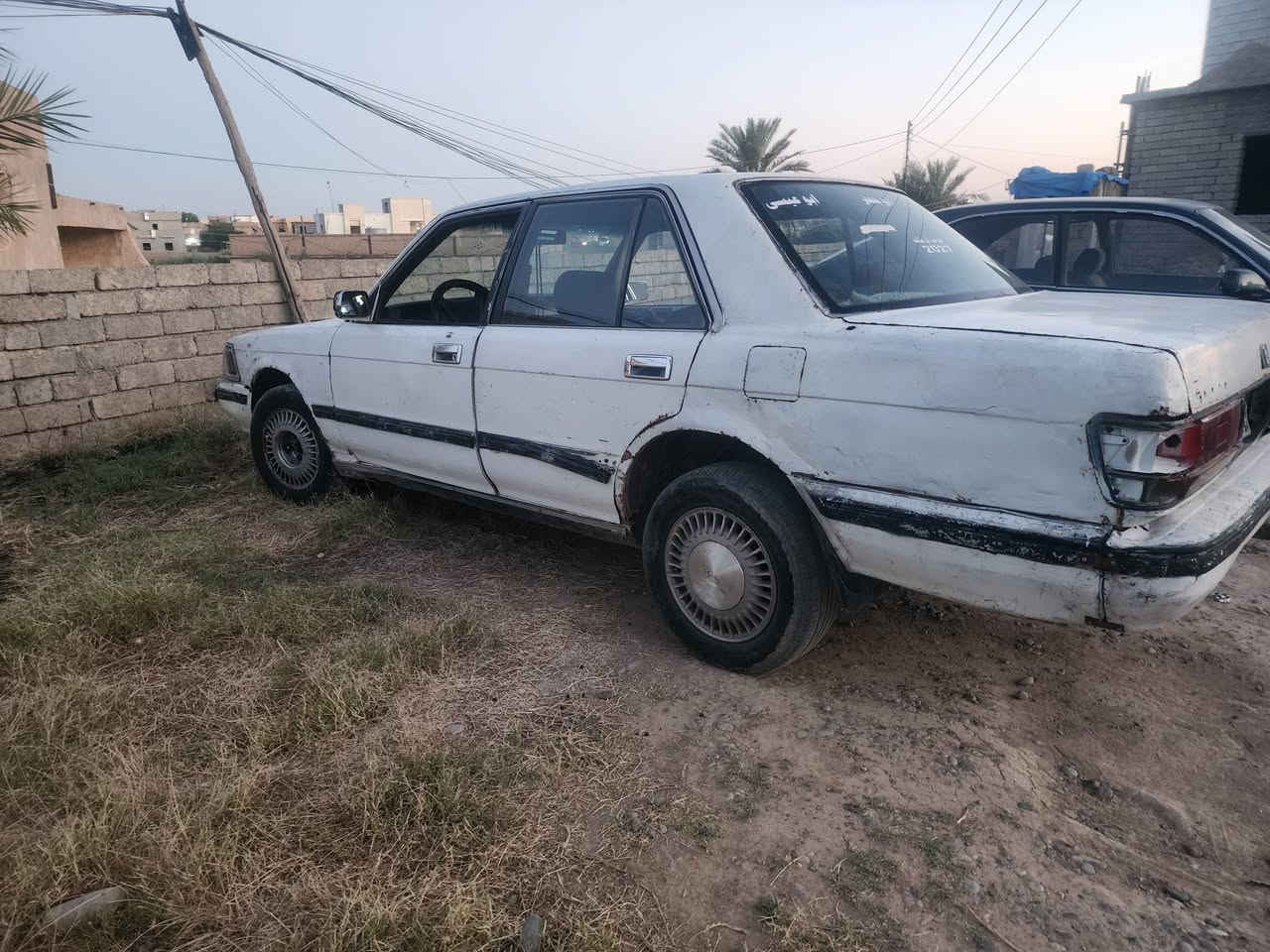السلام عليكم  سيدان مسجله ماندل راعيه مكفوله كير محرك بطه البيع او. مراوس.   السعر  18.    ***********
