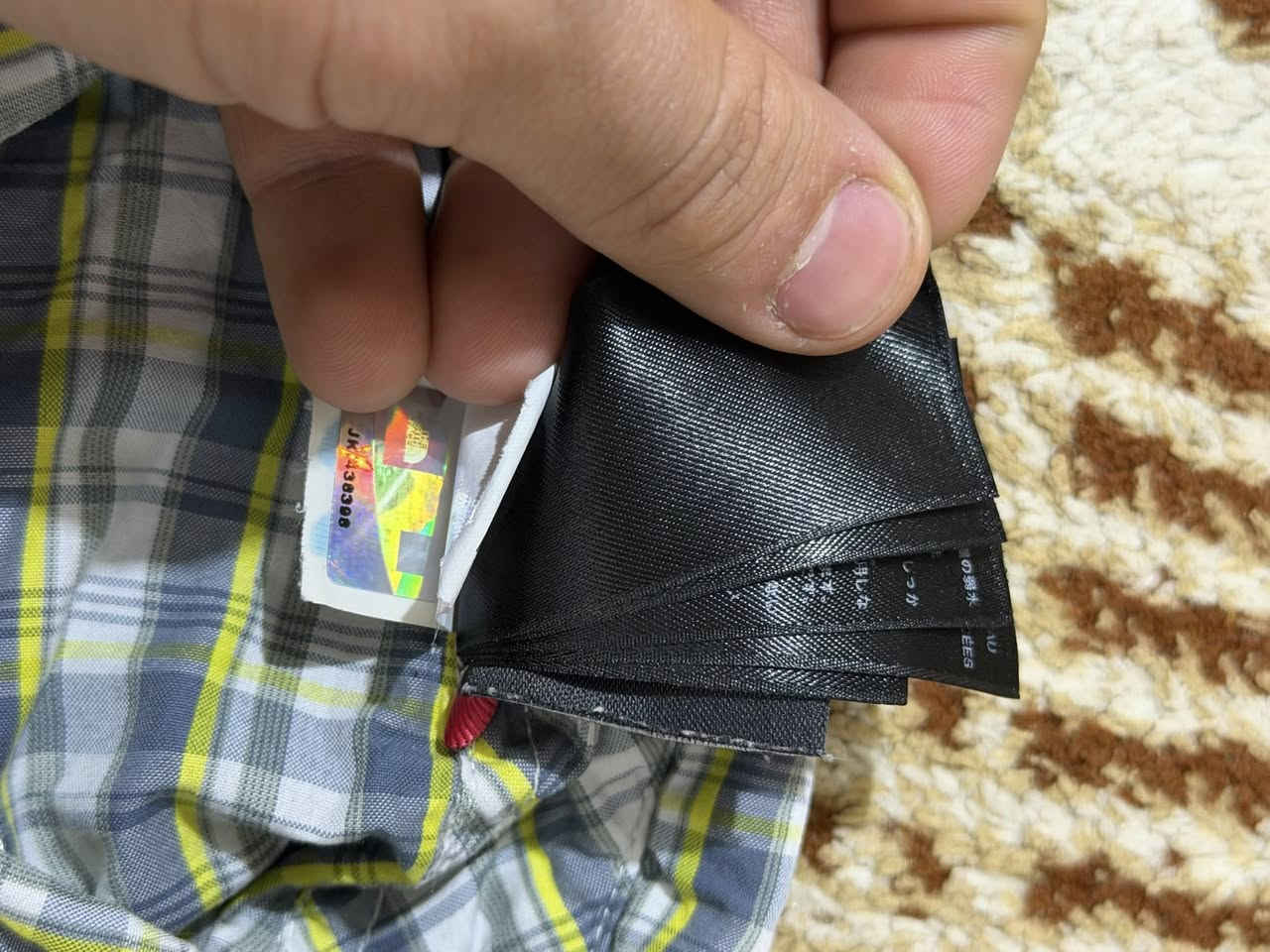 Tha NORTH FACE🇺🇸👌🏻👔قميص نورث فيس تحفة 
قماش قطن  ناعم ابحياتي ماشايفه هيج قماش🤗👌🏻
مملبوس يحتاج بس كوي و لبس💁🏻‍♂️〽️
قیاس (M) 65-75وزن مکتوب
لون نادر 🙅🏻🧭
توصيل 🚚 متوفر لجميع محافظات العراق 📍
***********رقم واتساب 📞💁🏻‍♂️
