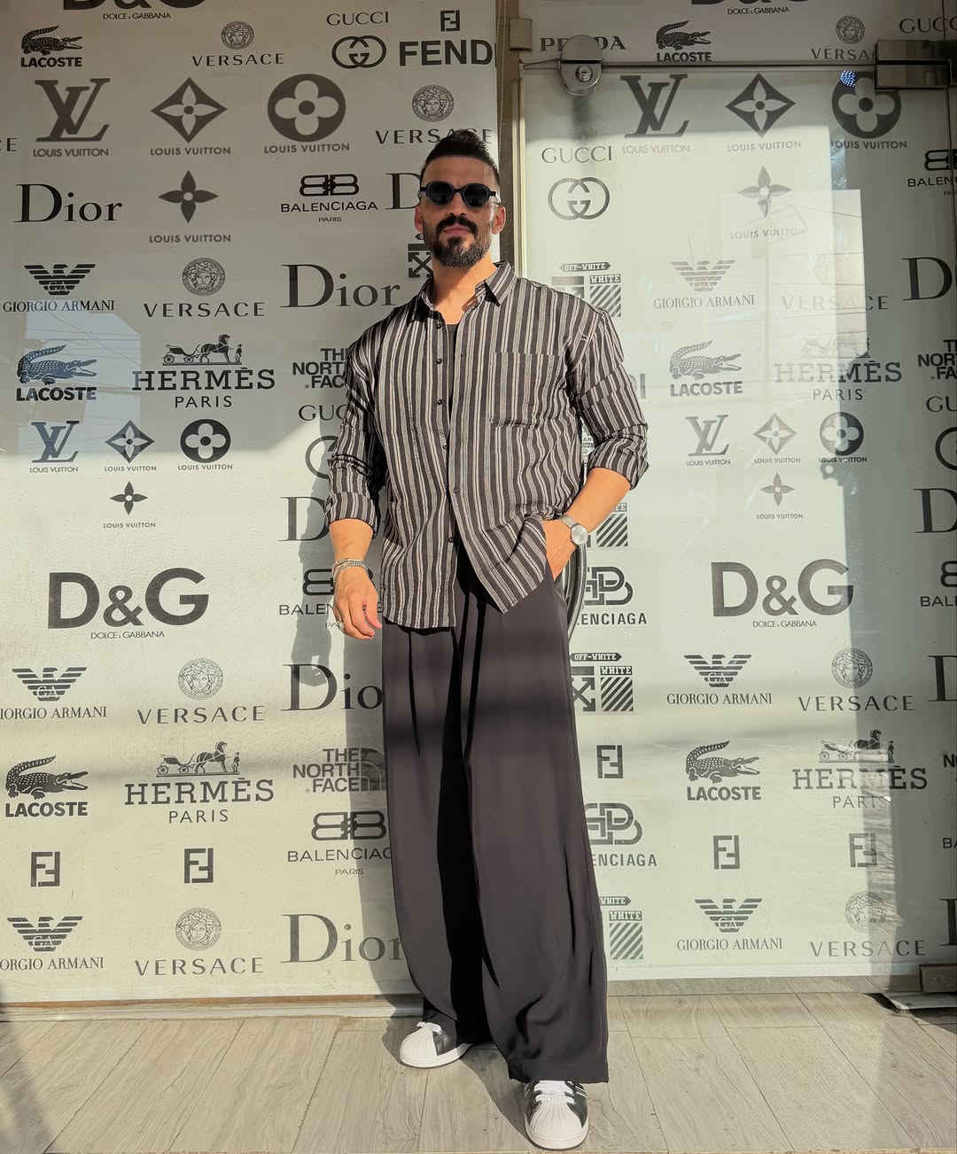 


**إذا كنت صاحب هذا الإعلان وتريد حذفه لأي سبب، رجاءا أرسل رسالة إلى الدعم الفني**