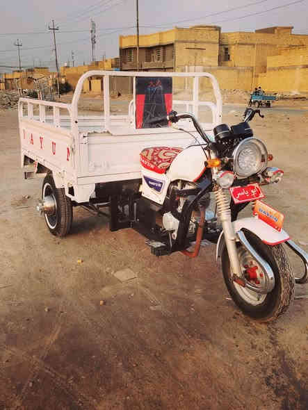 سلام عليكم
ستوته للبيع  2010 صولي السعر 1600وبيهة مجال
مكان ناصريه سيد دخيل***********
