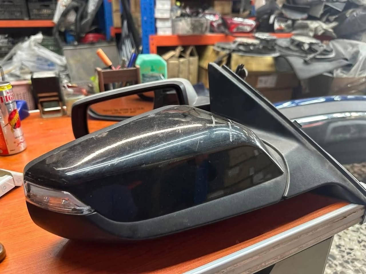 جديـــــــــــــــــــدنـــــــــــــــــــــــــــــــــــا⚫️💯⚪️
اهلا بكم في المجمع الامريكي 🚘🏎🚙
يتوفر مروحه 
ابواب وجنطه تفصيخ 
دعاميه تجاري ولايت تجاري 
محركات تفصيخ 
تيربو تفصيخ 
دبه ماي تفصيخ 
صدر اماميه خلفي 
شاشات تفصيخ تحكم شاشه وتبريد 
يتوفر كت كامل راديتر ماي تبريد تيربو تفصيخ 
اصليه وكاله كارتون جديده من 2023/22022
يتوفر مروحه تفصيخ 2022 
يتوفر مروحه 2019 تفصيخ 
يتوفر مروحه 2018 تجاريه 
يتوفر ماطور مروحه تفصيخ 2017/2018
يوجد خدمة توصيل داخل بغداد و المحافظات كافة .
للاستفسار الاتصال على رقم الهاتف 
***********
 ***********
شارع مطار المثنى قرب حلويات الخاصكي مجمع الامريكي 
يفتح المجمع الساعة 8 صباحا ولغاية الساعة 5 مساءا
