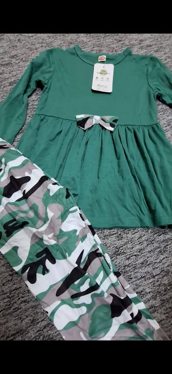 بات بات وشي ان ولوفيتو القطعه ب٤وعندي بعد


**إذا كنت صاحب هذا الإعلان وتريد حذفه لأي سبب، رجاءا أرسل رسالة إلى الدعم الفني**