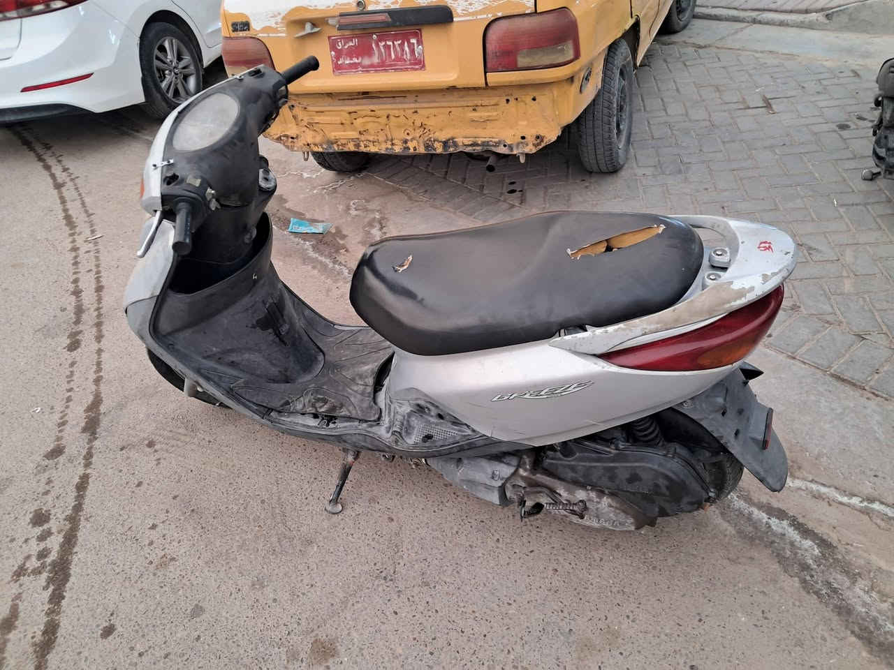 دراجه بريز كابريتر سعر 450
شغاله سلف هندر .بغداد حي الجهاد
***********
