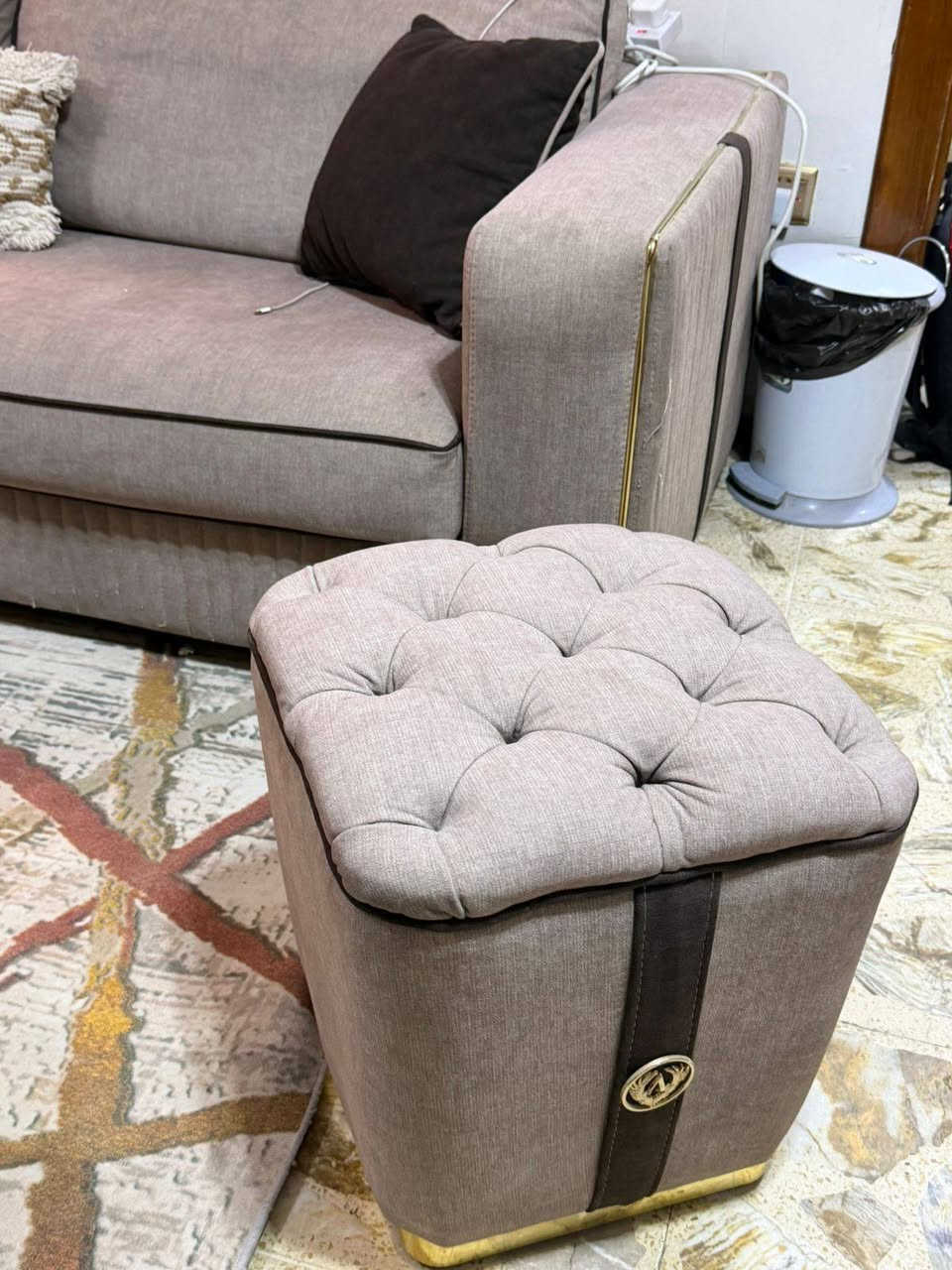 تخم 8 مقاعد للبيع 
ب 750
بغداد القاهرة


**إذا كنت صاحب هذا الإعلان وتريد حذفه لأي سبب، رجاءا أرسل رسالة إلى الدعم الفني**