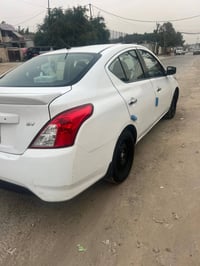 من رخصة الادمن  سيارة سني فيرسا فول مواصفات موديل 2019  لون ابيض سيارة...
