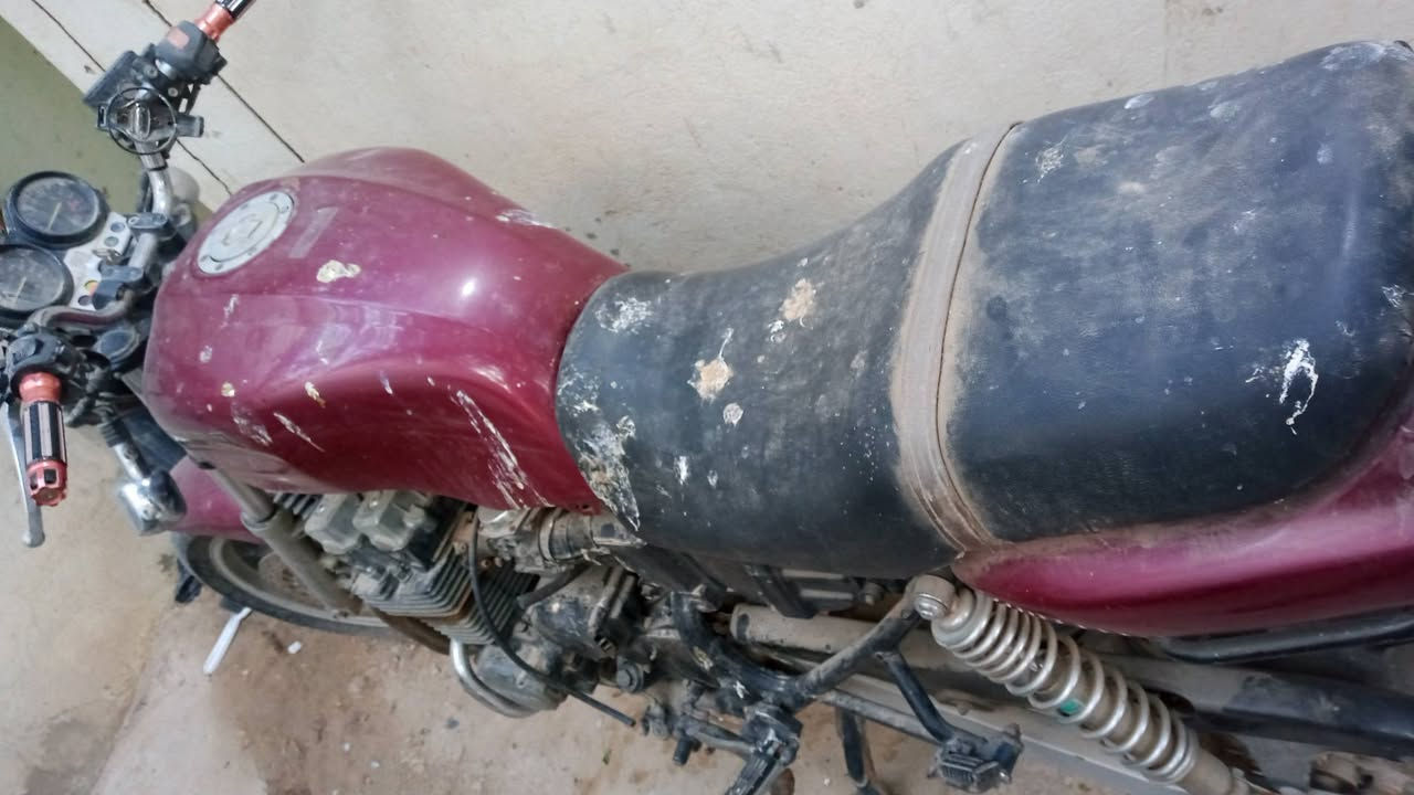 السلام عليكم هونده 750 للبيع دراجه جانت محجوزه سنه قبل الحجز مكفوله من كلشي ابيع طافيه محرك مامفتوح


**إذا كنت صاحب هذا الإعلان وتريد حذفه لأي سبب، رجاءا أرسل رسالة إلى الدعم الفني**