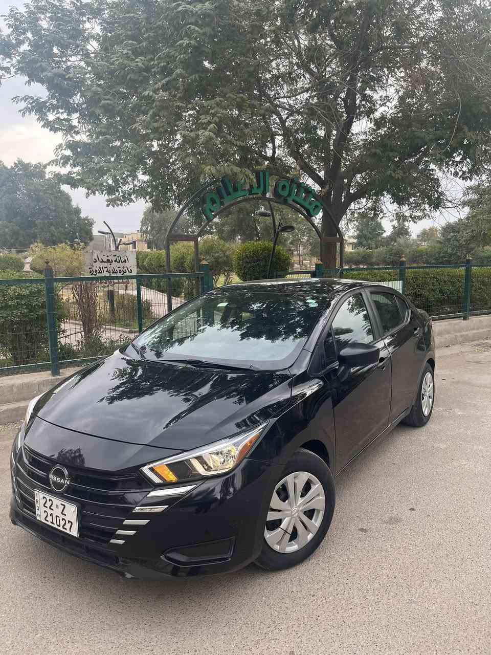 Nissan Versa
الموديل :2023 
المحرك:1.6L
الارقام: اربيل باسمي ترقيم جديد 
العداد:13 الف 
الموصفات🔻
رادار امامي - مانع اصطدام -تحكم ستيرن جهتين - تحديد مسار-مثبت سرعه-شاشه كبيره-كاميرا خلفيه -منافذ شحن امامي خلفي -نقطه عمياء -مانع انزلاق -جام اوتو 
الحادث🔻
(جاملغ خلفي فقط بدون دواخل بدون ايرباك) 
باقي السياره مكفول من كلشي ومابيها اي نقص 
السعر: 138 وبيها مجال بسيط جداً 
للاستفسار:‭0773 673 5478
