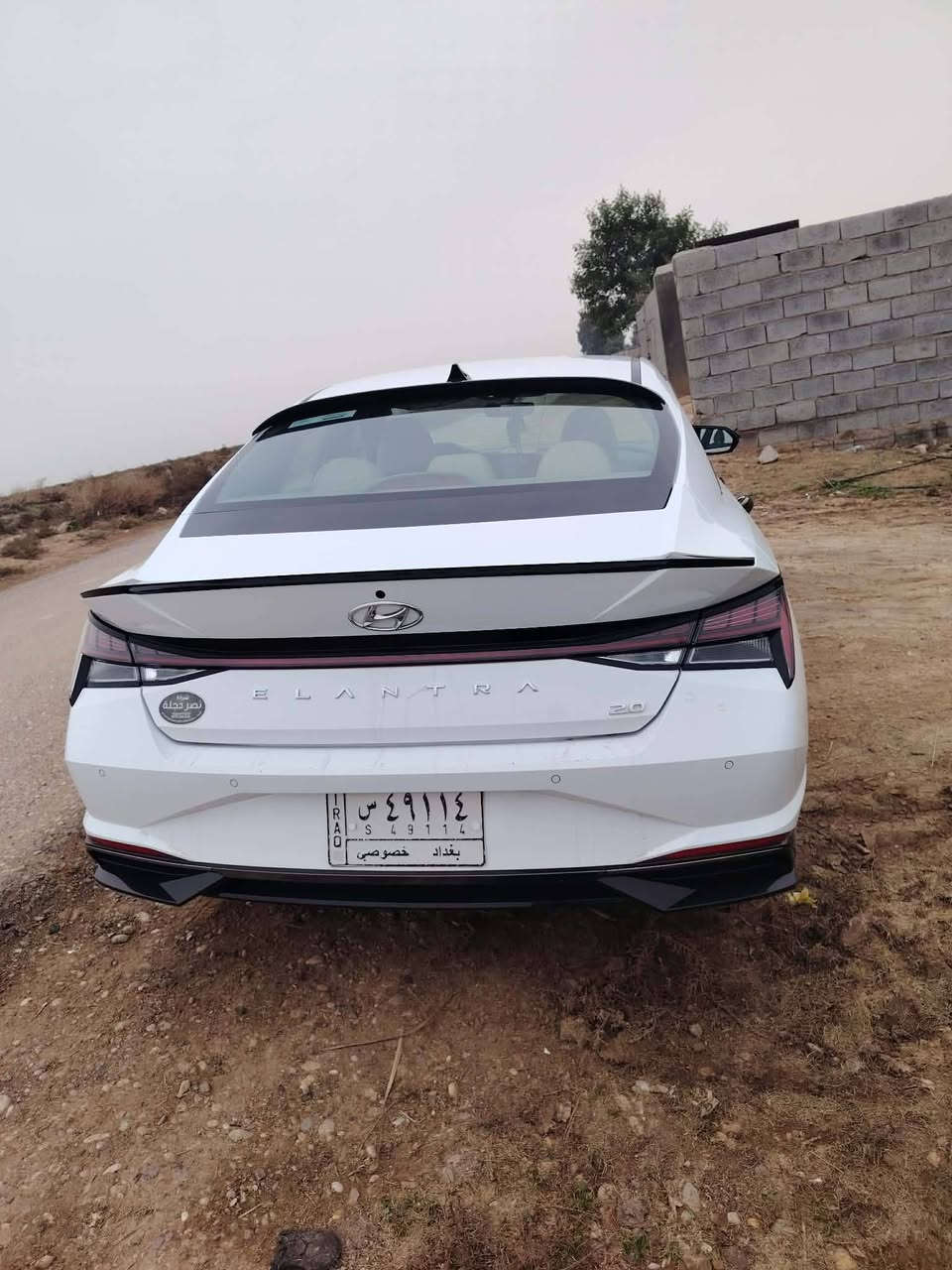 السلام عليكم
النترا خليجي موديل ٢٣ فول  مواصفات للأخير بصمه أبواب بصمه تشغيل عن بعد صندوق ذكي فتحه قطعتين تبريد حساس أمامي وخلفي كامره بك واماميه مري شفط لايت زنون رقم بغداد محرك ألفين مكفوله كفاله عامه باستثناء كم نقطه حالوب خفيفه وبالعراق صارن 
سعرها 168وبيها مجال وذا مراوس ب سوناتا 2017 امريكي فول مواصفات هم يرهم بس كون جديده ومكفوله
***********
