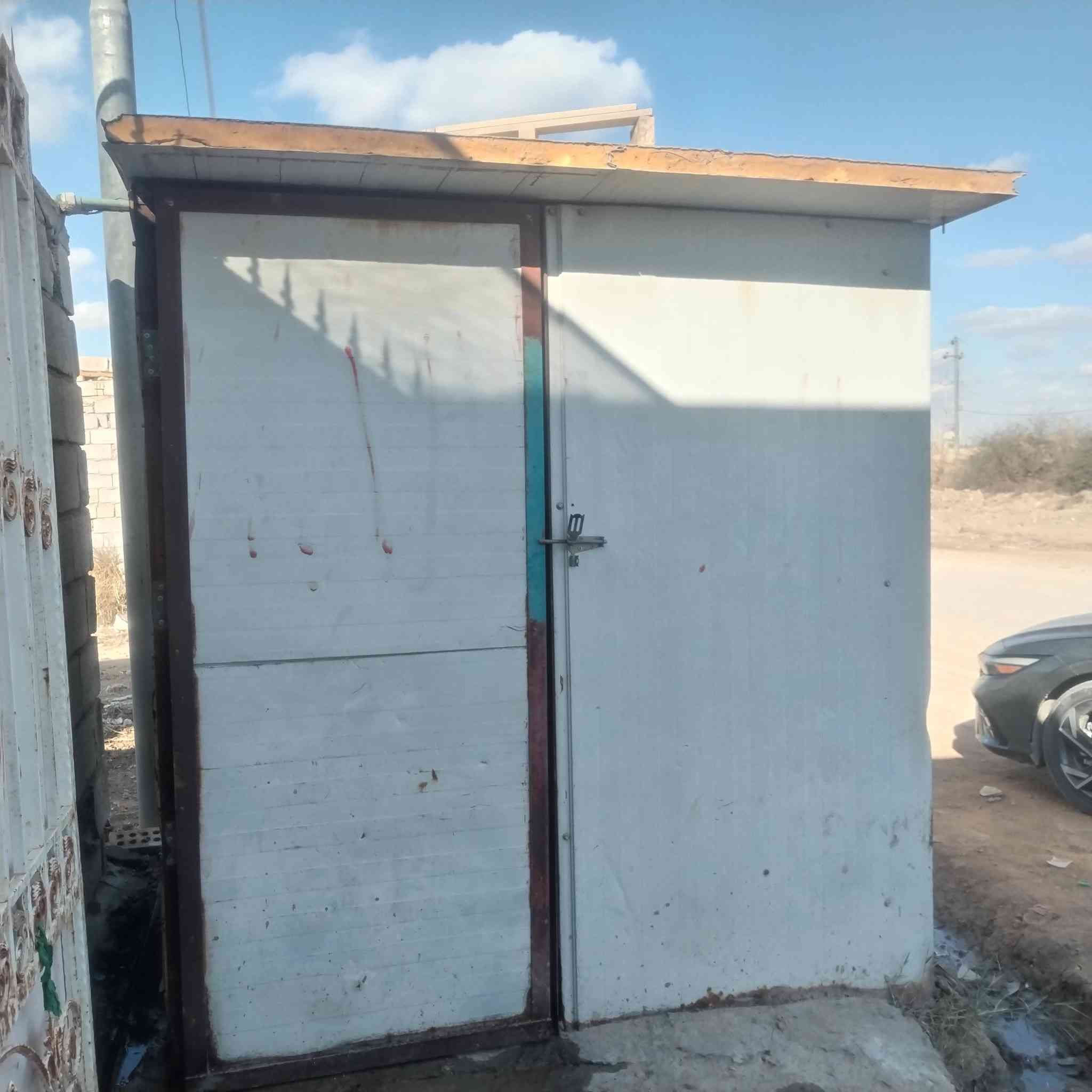 كرفاني للبيع 2*2 سعر 140وبي مجال قليل رقم الهاتف ***********
