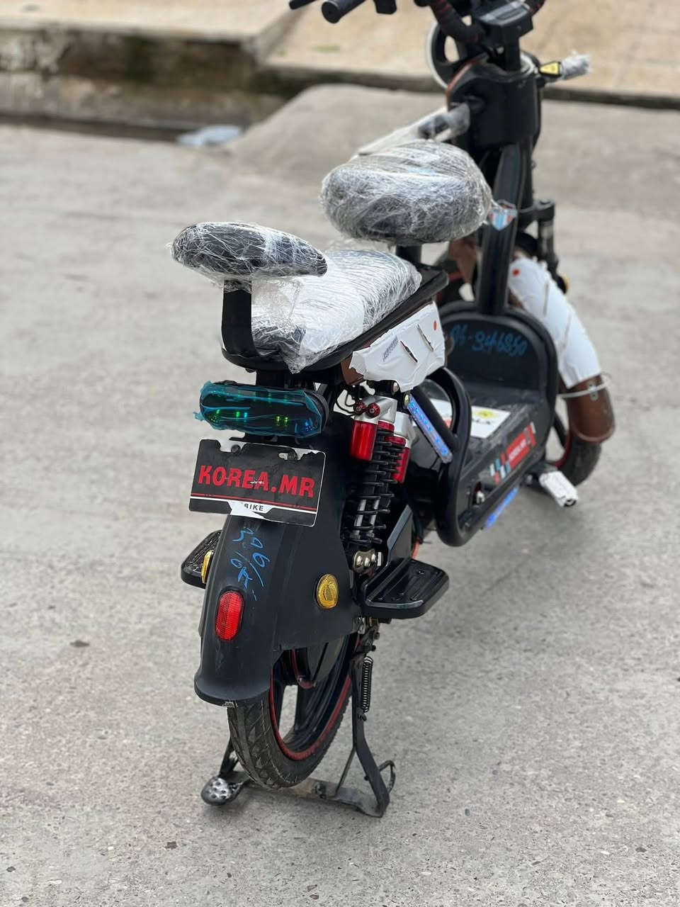 ماطور شحن للبيع kore mr
سرعة99 

5بطاريات

شاشة اطلع ال اعطال وسرعة الماطور والمسافة التمشيها

مسجل اسبيكر

ماطور كلو شغال شرط

+المشاكل!
الجوب الخلفي الصباب مالو داخل لي جوا

+البصمة مال تشغيل ماتشتغل رازم عل مفتاح

سعر225الف وبي مجال


**إذا كنت صاحب هذا الإعلان وتريد حذفه لأي سبب، رجاءا أرسل رسالة إلى الدعم الفني**