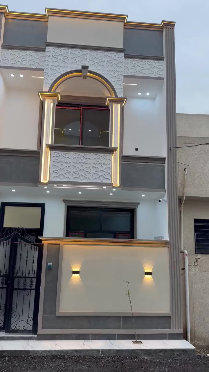 دارين لبيع بناء حديث
مساحة كل دار ٦٥ متر 
يحتوي كل دار على ثلاثة غرف نوم 
العنوان شارع سليم مجاور اسواق النبأ العظيم 
لاستفسار ***********
وات ساب ***********
