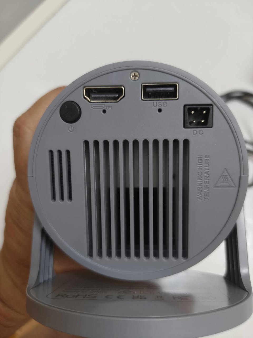 جهاز داتا شو ( جهاز عرض ذكي) HY 300 Pro يمتاز الجهاز بواجهة وسائط متعددة عالية الوضوح HDMI ب 36 فولت ب 1 أمبير. التوصيل بالهاتف الذكي أو الجهاز الوحي ( إيفون - أندرويد) عبر شبكة الواي فاي  .. للتواصل واتساب ***********
