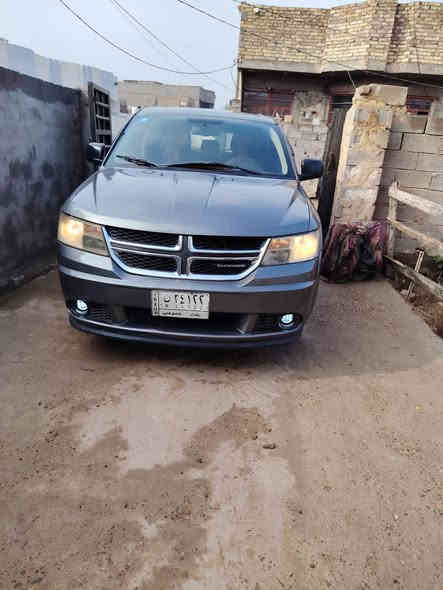 من رخصت الادمن دوج جورني موديل 2012رقم بغداد تبريد قطعه وحده مكينه 2400شرط قبل أسبوعين شديت كير ومكينه مال حاويه قطع سنويه لغايه 2028مشروع وطني بسمي تخم تاير حداديه جديده خير من الله مكفوله سياره حادث جاملغ الأيمن فقط... 120وبيها مجال سياره بغداد ابو غريب  شارع سكلات ***********
