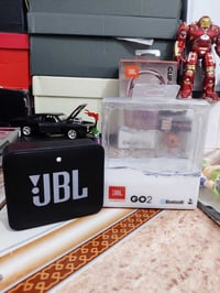 سماعات بلوتوث • بضاعة أوروبية • شحن DHL