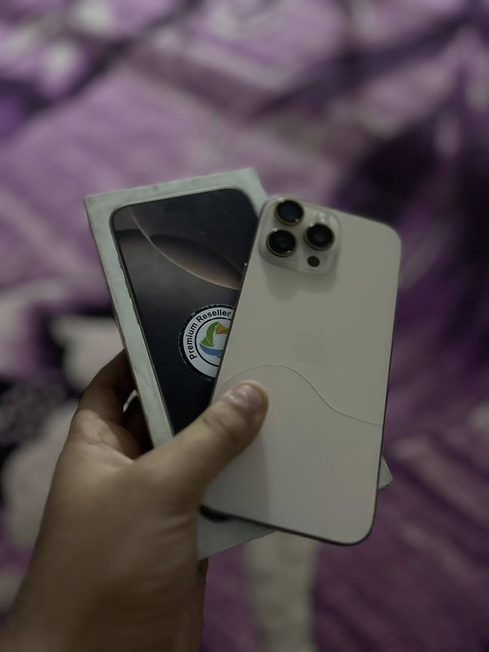 السلام عليكم
16 pro max
سعر  675 بي مجال بسيط
شرق اوسط ماستر
AE/A
بطاريه صارت ٧٩ اليوم
ضهر فطر خفيف مماثر
فيس ايدي واكف
مبدل شاشه نوعيه زينه مرتبه
256
كيبل وكارتون 
سعر 675 بي مجال بسيط!!
***********
مكاني ديوانيه 
وبغداد اكدر اودي بيد سايق للعلاوي بس
