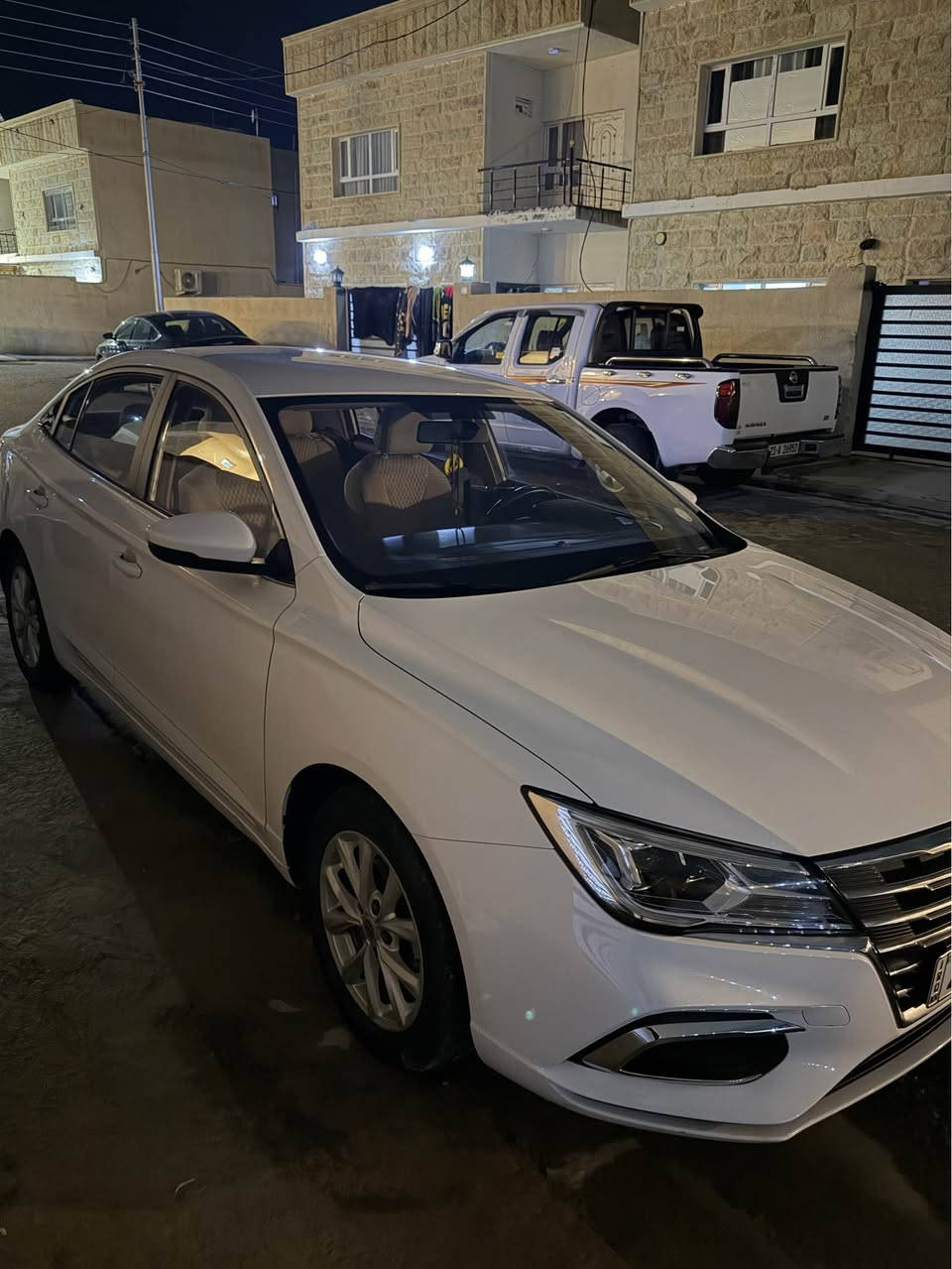 السلام عليكم
Mg5 موديل 2024 سيارة كلش نظيفة شخط مابيها فول مواصفات عليها غرامة ينزل من سعرها 
السعر 113 ومجال 
للتواصل ماسنجر او واتساب *********** تكريت, عكار
