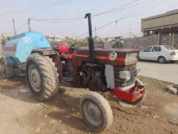 السلام عليكم 
تركتر فوركسن للبيع 
حجم68
محرك 4كير
كير 3تبديلات
رقم نينؤئ شرط التحويل 
السعر 5500
محرك كير صدر اكسل هودرليك كله شرط 
#العنوان_نينوئ_حي_القاهره
الشراي يتصل على الرقم التالي
***********
