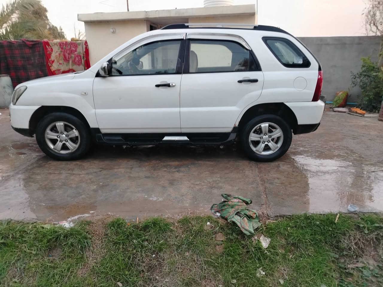 سلام عليكم كيا سبوتج مديل ٢٠٠٩ رقم بغداد مشروع وطني ما متواجد على فيس تصل ***********
