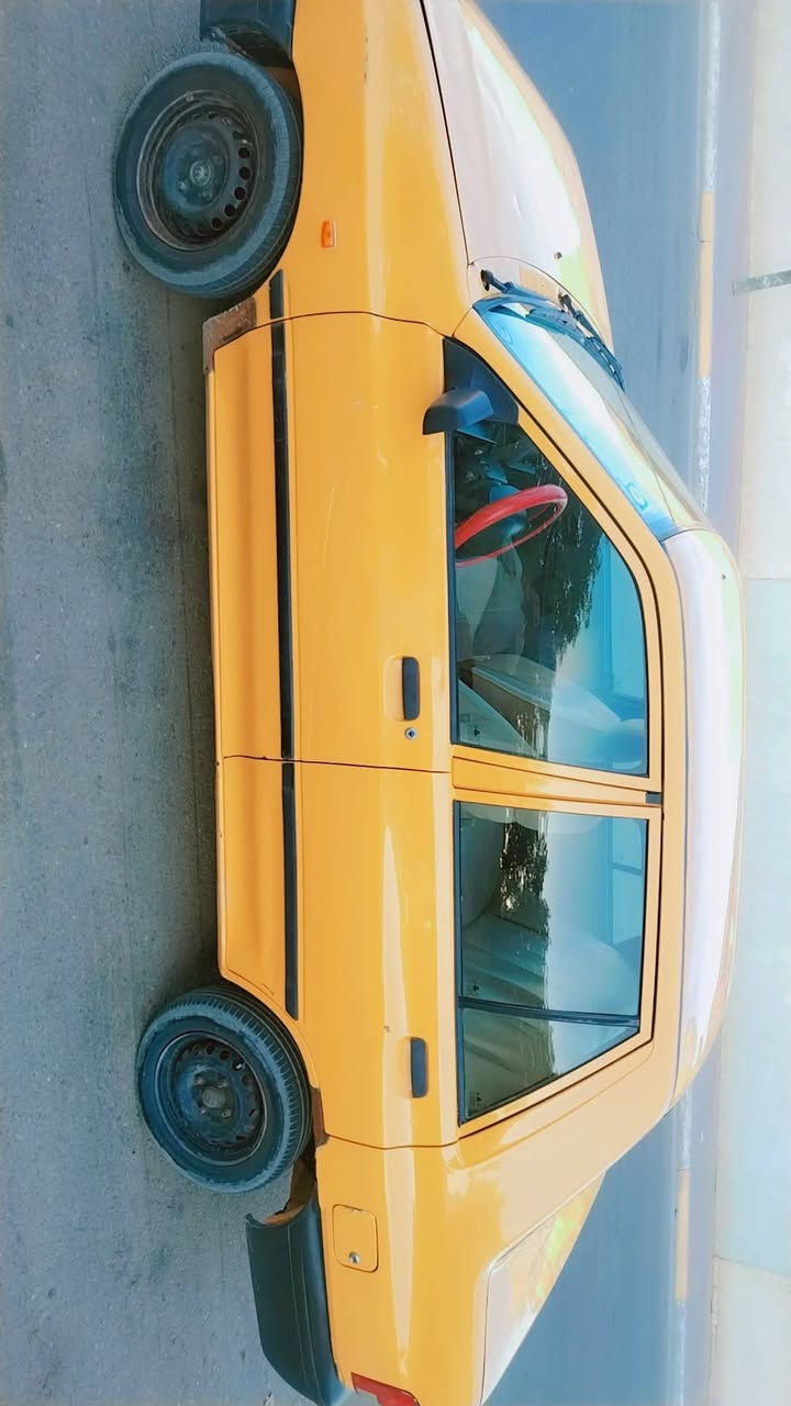 سايبه 18مكفوله رقم بغداد بسمي / مكينه كير حداديه كهربائيات تبريد ثلج ***********
