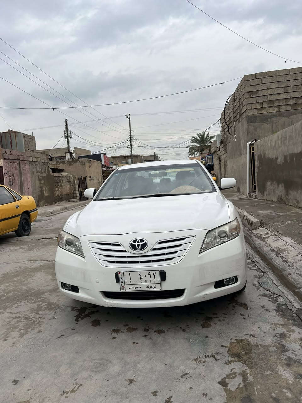 السلام عليك كامري 2007نضيفه مشروع وطني دفتر بانزين سياره كامله مابيها أي نقص الضرر بس جامرلغ إلمامي السيغ بس السعر115 مامتوجد عل فيس بس عرغم  عل***********
