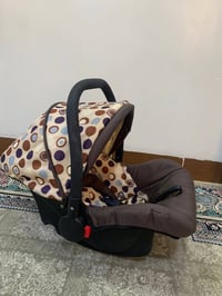 ملابس أطفال • توصيل