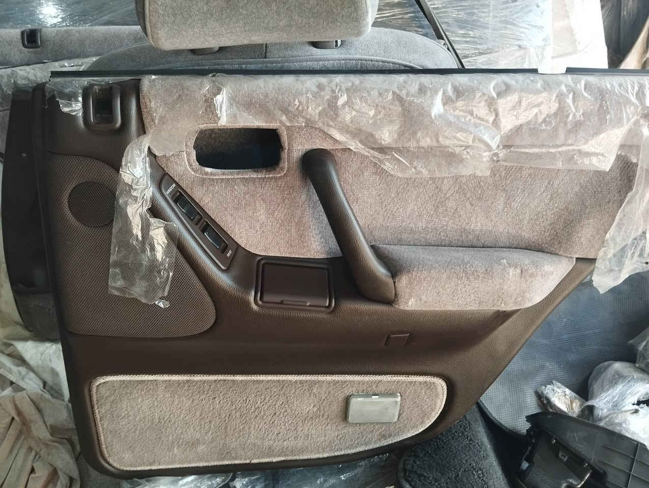 بطاين أرنب سيدان العنوان بصرة ***********
