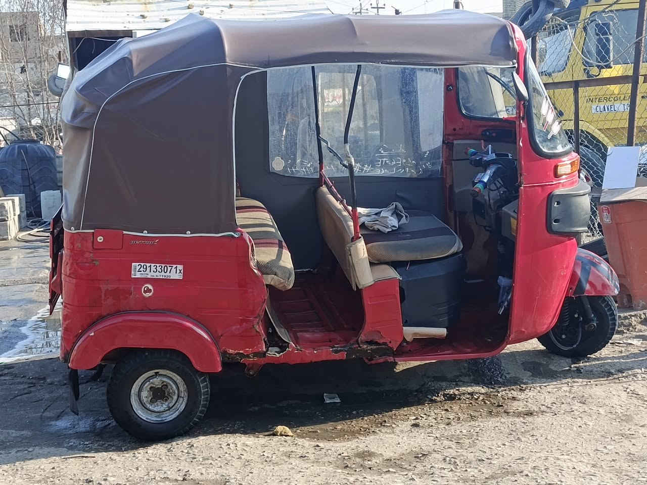 سلام عليكم تكتك 18 شهر 10 اوراق للبيع السعر 3.250 وبيها مجال حك الجيه رقم 777 708 6976


**إذا كنت صاحب هذا الإعلان وتريد حذفه لأي سبب، رجاءا أرسل رسالة إلى الدعم الفني**