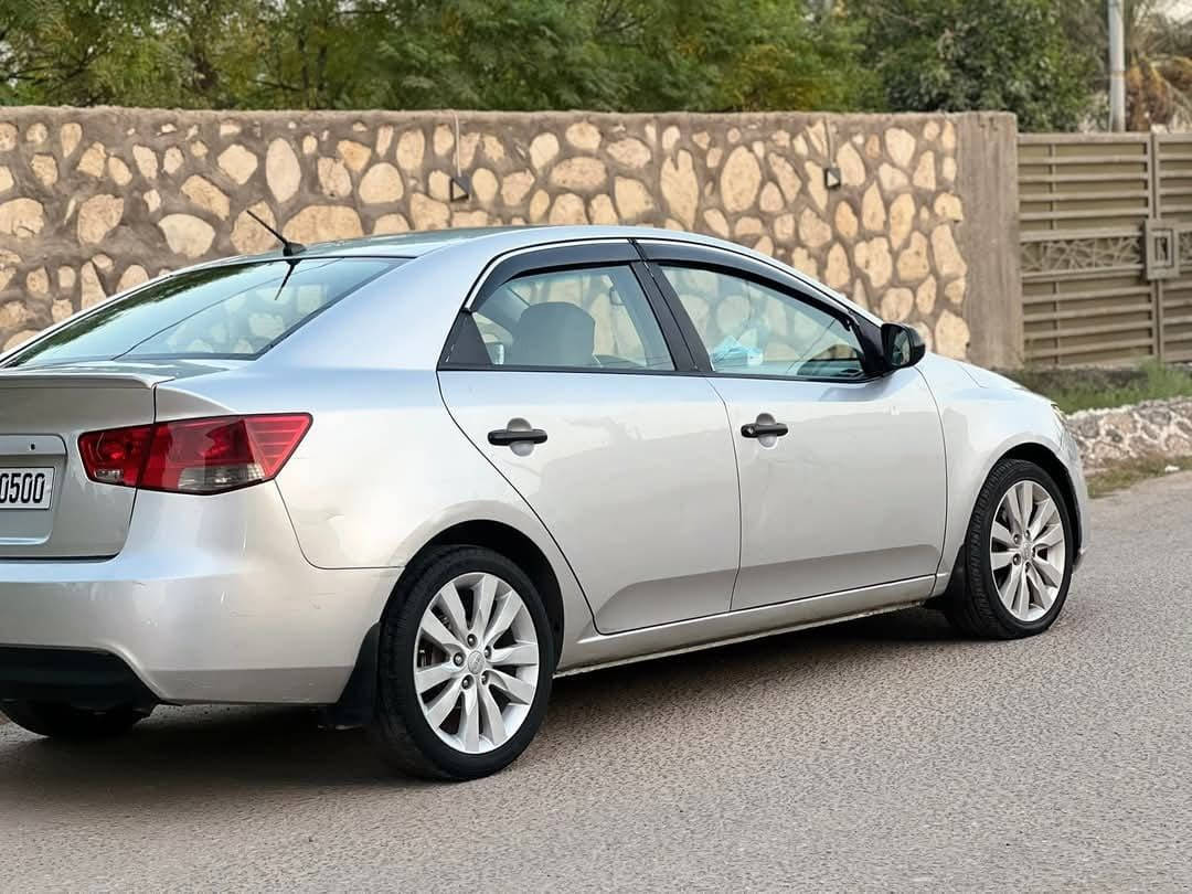 سيراتو للبيع 13 مكاني بابل.بابل دولي بسمي بيه بس بارد ***********
