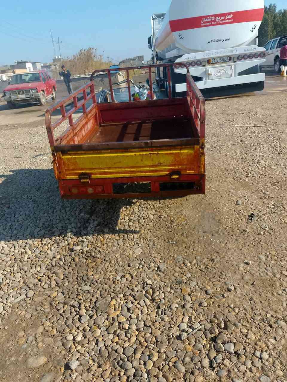 السلام عليكم ستوته للبيع موديل 14 كلك مكان واسط عزيزيه سعر 600 وبيها مجال مقفوله من السرقه الاستفسار الاتصال ***********
