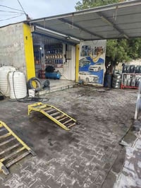 محل دهن وغسل • نجف حي العسكري • ١٠٠م