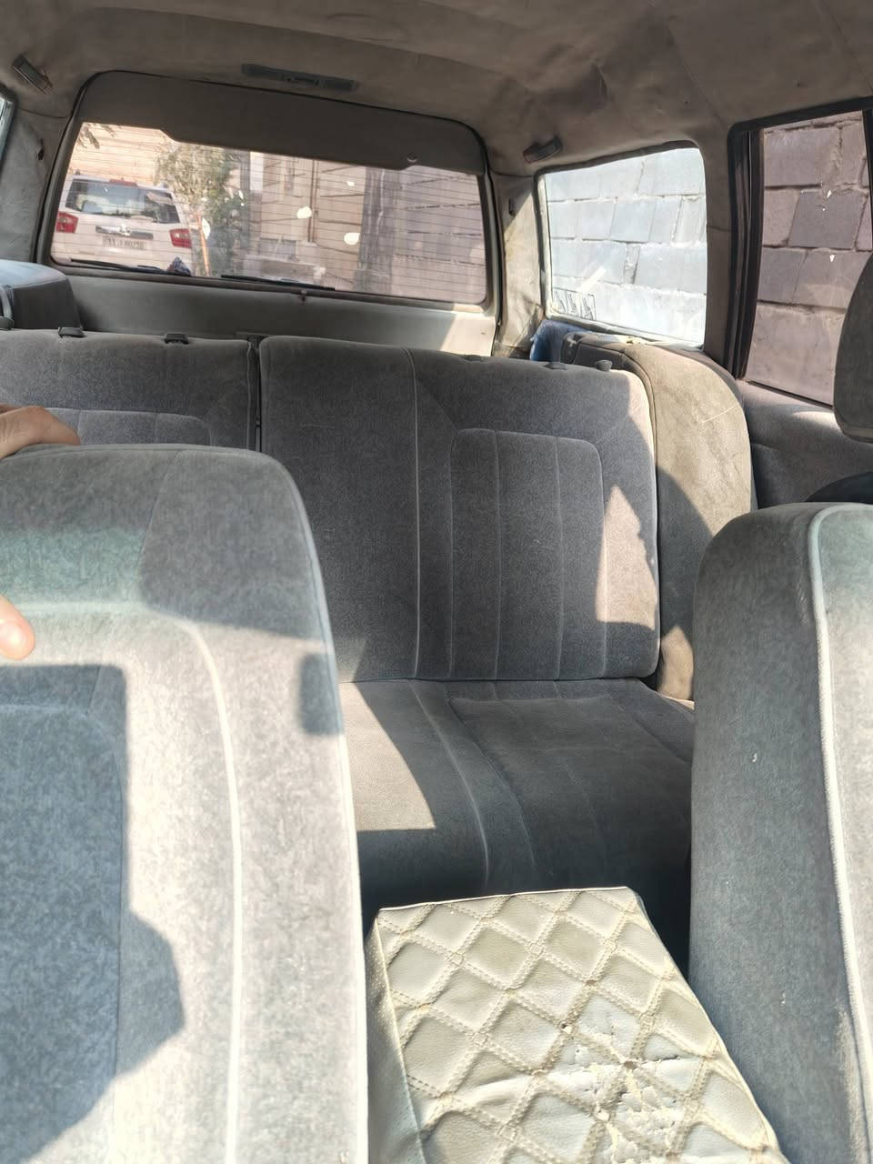 السلام عليكم
ارنب ستيشن يسرى بلاد مفكول كص وضربه ونقل جثه
مصبوغة عام جماليه 
مكينه وكير خير من الله
مكان السياره بصره 
السعر 50
للاستفسار ***********
