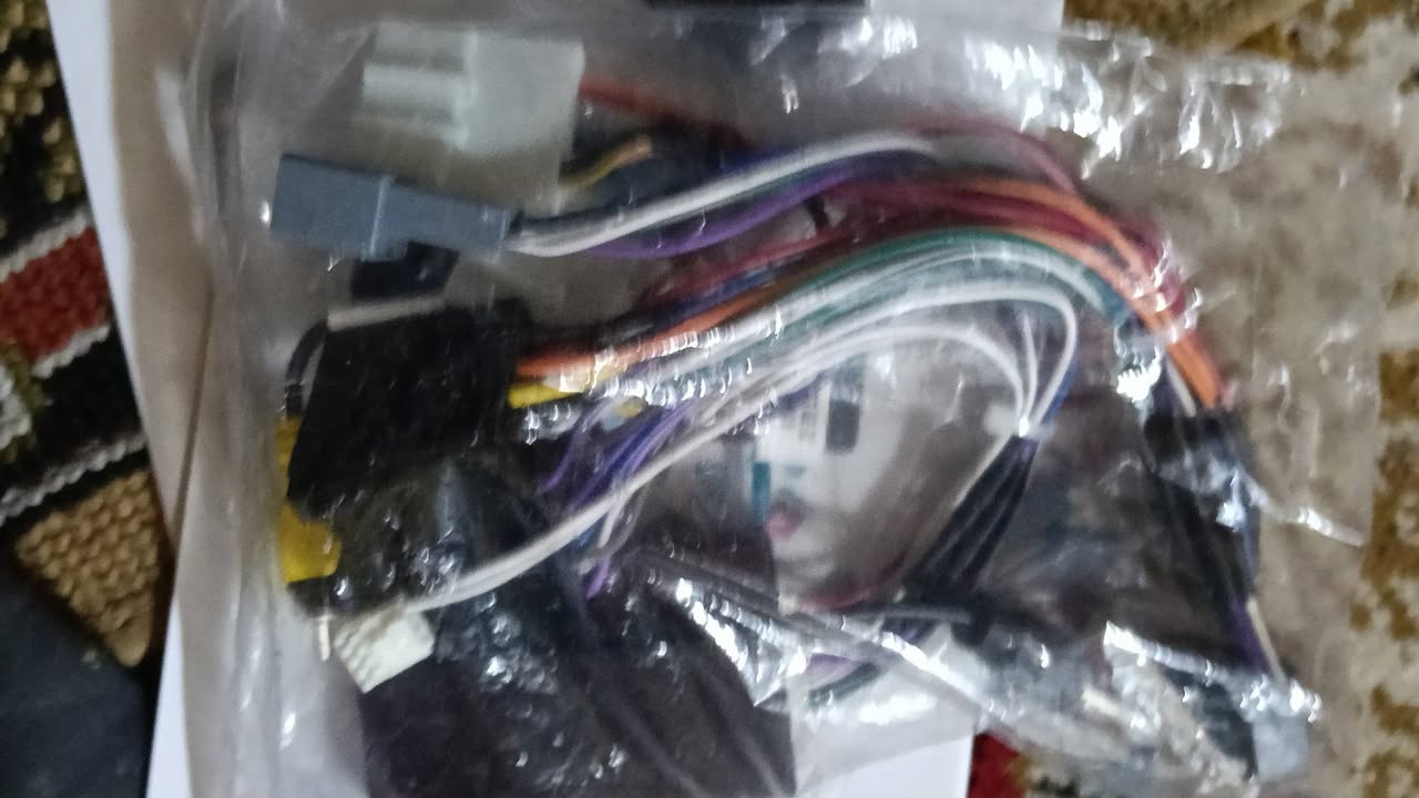 سلام عليكم شاشة اصلية مال بالة جديدة غير مستخدم مال رينو داستر سعره 130صناعة اسبانيا  عنوان بغداد ***********طلعت قطعة واحدة فقط وبل عافية على الياخذه
