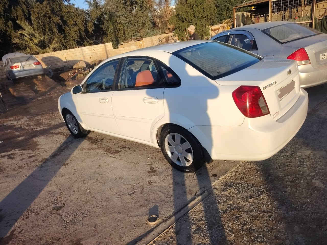 اوبترا 2013 لون ابيض
ماشية 175 الف

بيها جاملغ ايسر مصبوغ جزء منه

وجاملغ الثاني بي بارد

رقم السيارة سليمانية تحويل ثاني يوم

گير ومحرك مكفول من التنقيص والتبخير

مكان السيارة سامراء

السعر 105$  بيها مجال بسيط

رقم صاحب السيارة للتواصل

***********

غير متواجد على الفيس
